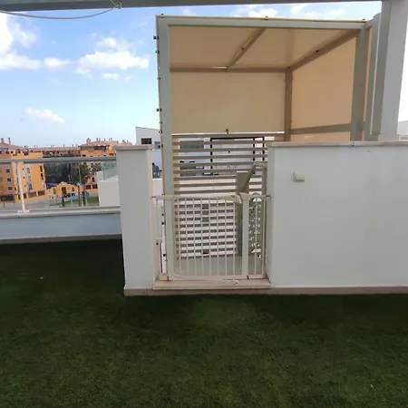 Deluxe 3 Bedroom By Aqua Apartments, 아파트